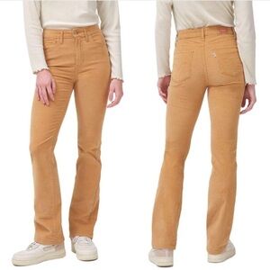 *NEW* Levi’s 725 High Rise Bootcut Corduroy Pant